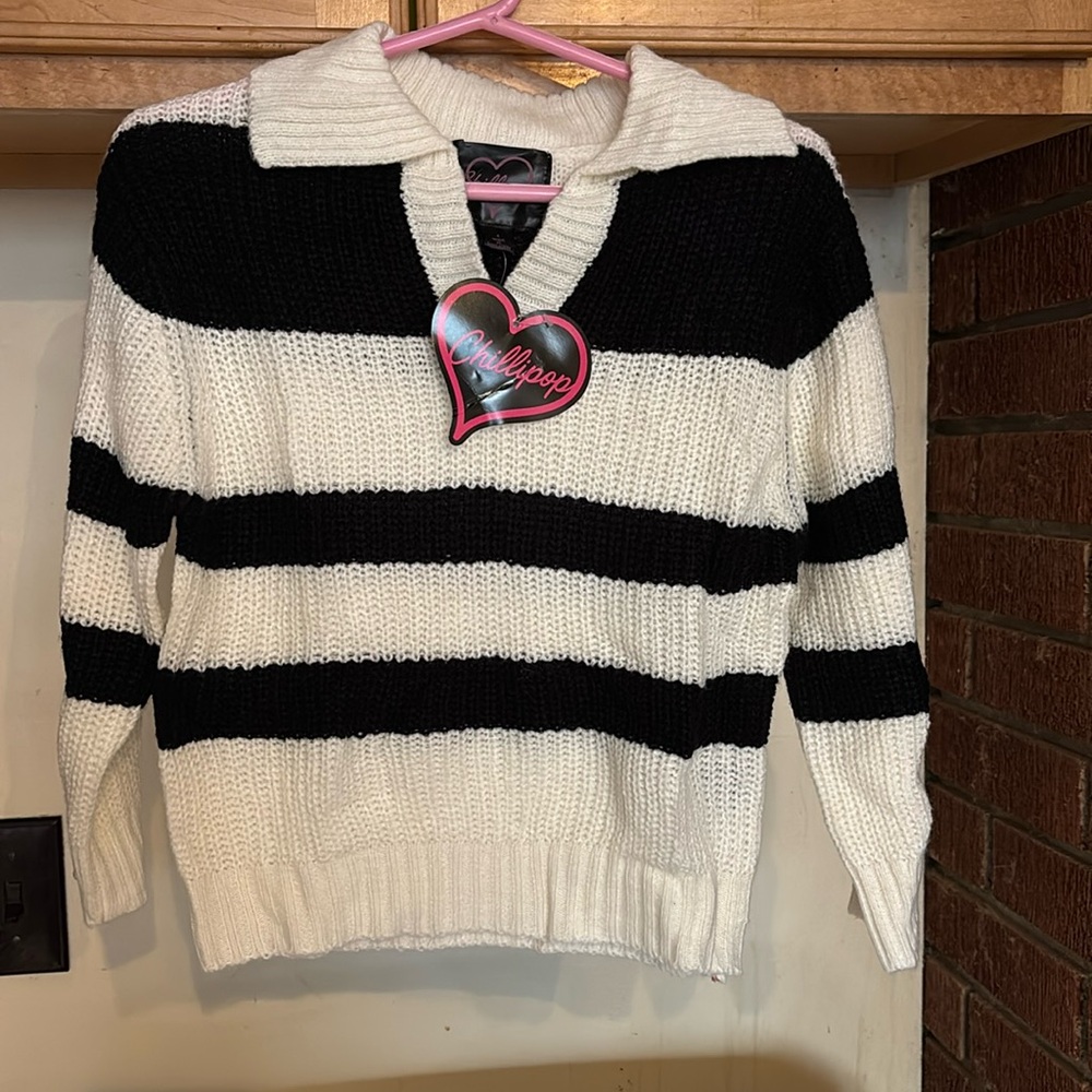 NWT Chillipop Pull On Over Black & White Striped Acrylic Sweater Collar Girls 4T